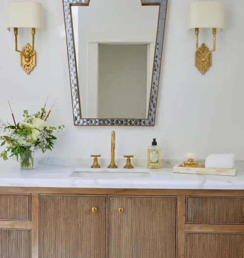 Photo courtesy of Twin Construction 
Designer: Laurie Fulkerson